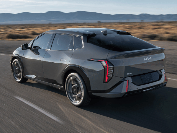 Side-View of the EV4