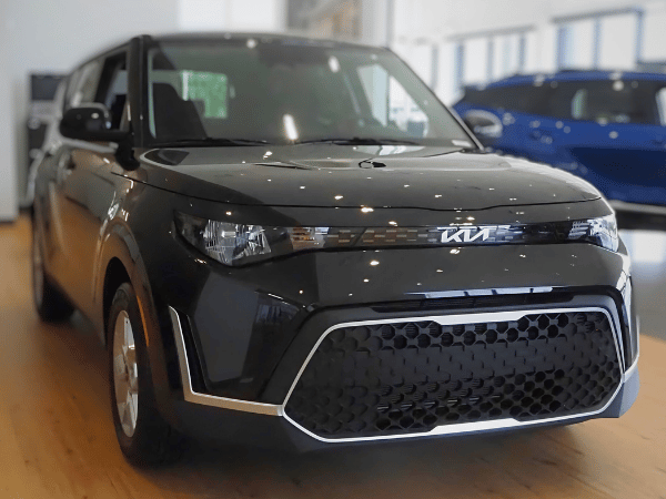 Photo of a Black 2025 Kia Soul hatchback SUV in Fayetteville, AR