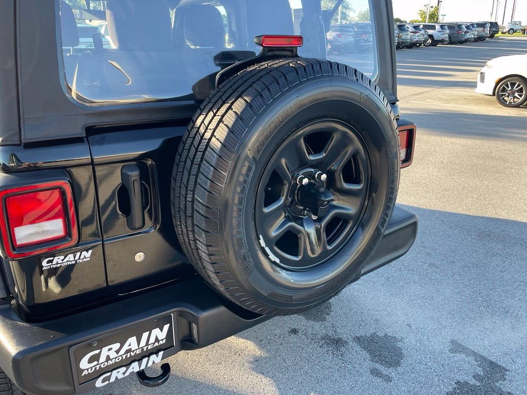 2019 Jeep Wrangler Sport - LOW MILES / BACKUP CAMERA