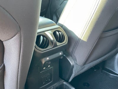 2023 Jeep Wrangler Rubicon - APPLE CARPLAY / NAVIGATION
