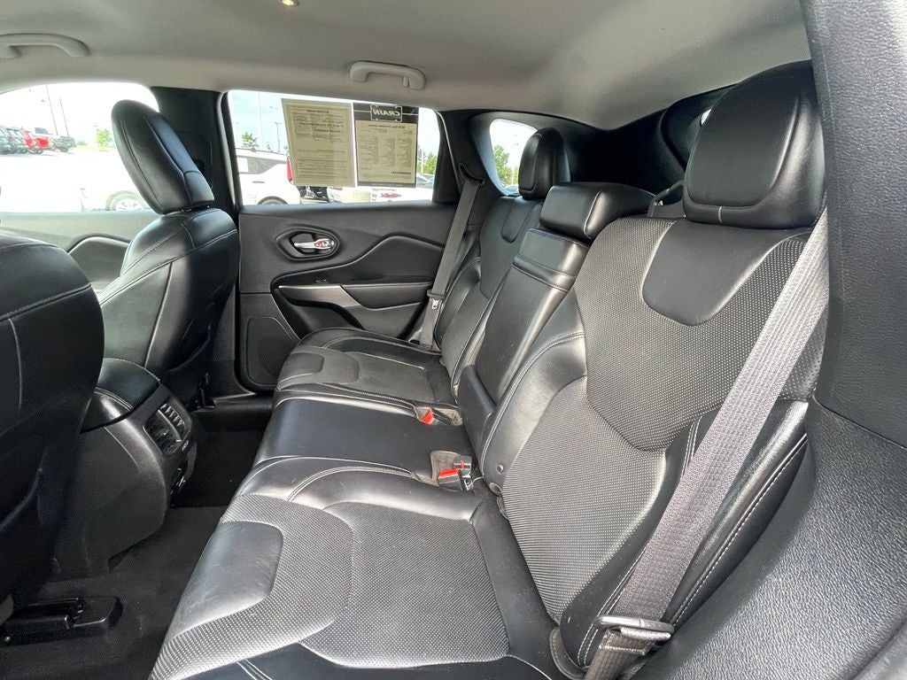 2019 Jeep Cherokee Limited - APPLE CARPLAY / POWER LIFTGATE