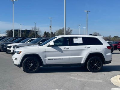 2022 Jeep Grand Cherokee WK Laredo X - APPLE CARPLAY / POWER LIFTGATE