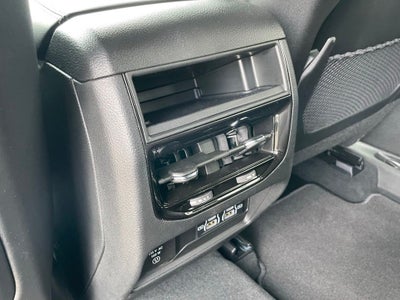 2025 Jeep Grand Cherokee Altitude - RAIN SENSING WIPERS / APPLE CARPLAY