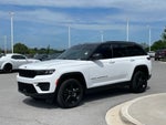 2025 Jeep Grand Cherokee Altitude - RAIN SENSING WIPERS / APPLE CARPLAY