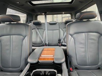 2022 Jeep Grand Wagoneer Series II - PANORAMIC SUNROOF / VENTILATED SEATS