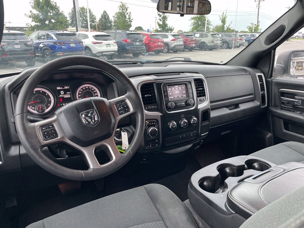 2022 RAM 1500 Classic Warlock - CLEAN CARFAX / 1-OWNER