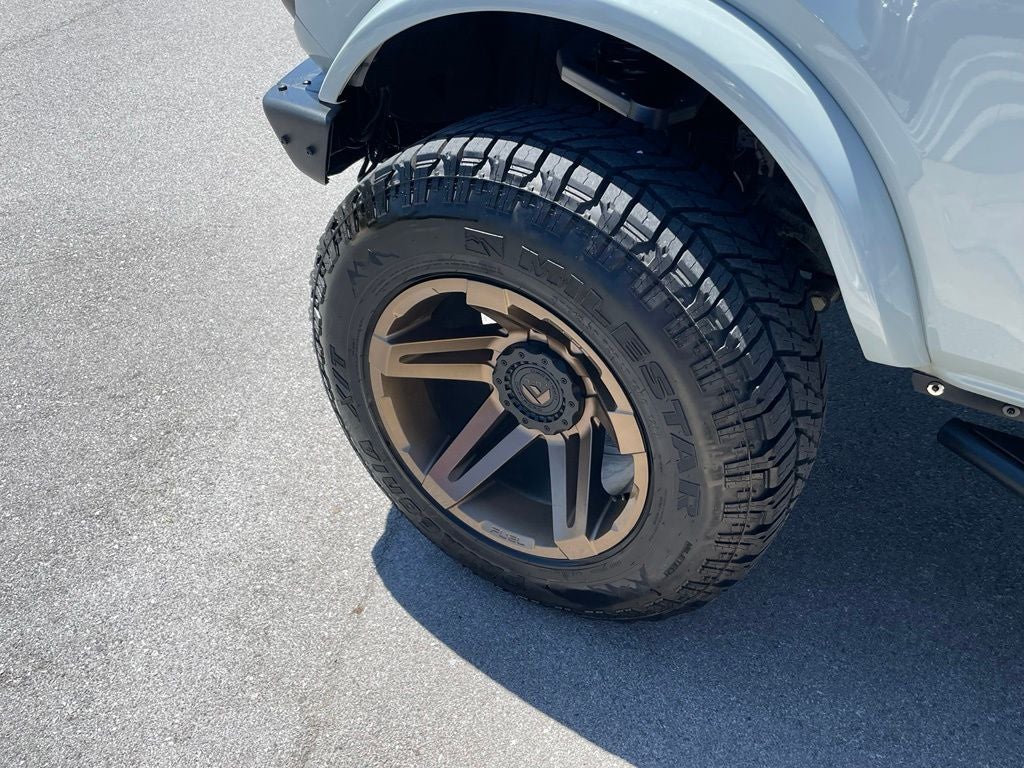 2023 Ford Bronco Badlands - SASQUATCH / LIFTED / CUSTOM WHEELS & TIRES