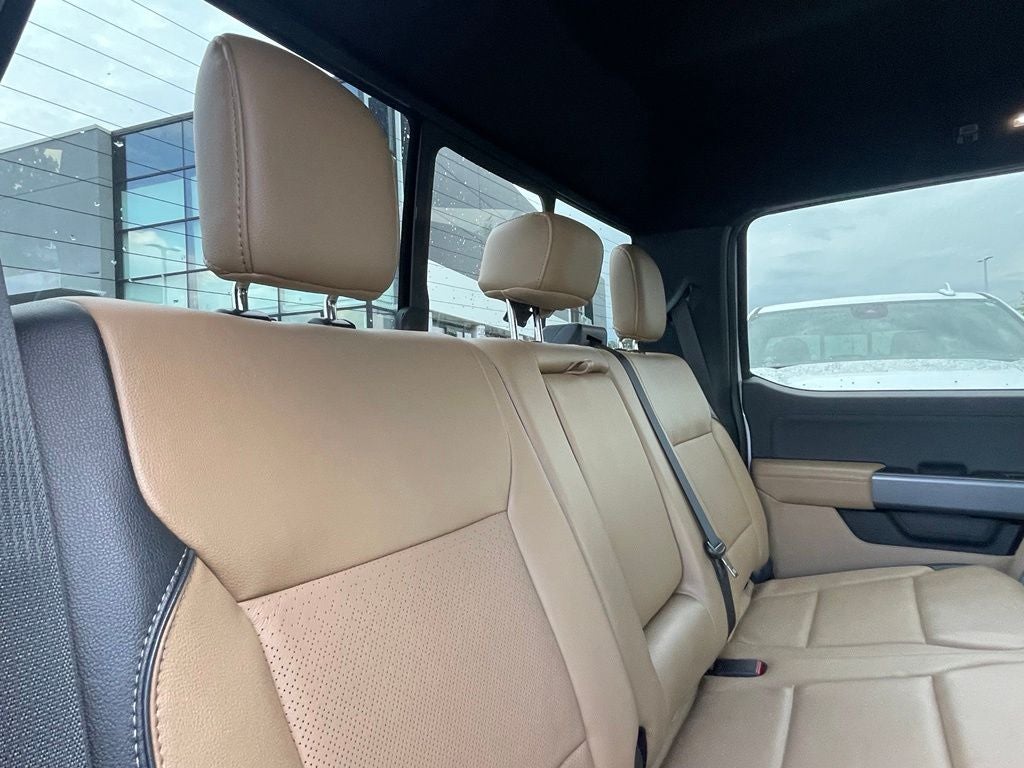 2023 Ford F-350SD Lariat - 6.7 LARIAT / POWER RUNNING BOARDS