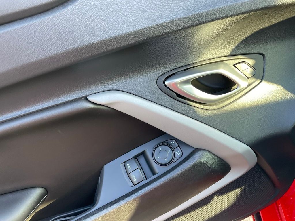 2024 Chevrolet Camaro 2LT 2LT - SUNROOF / 9-SPEAKER BOSE SYSTEM