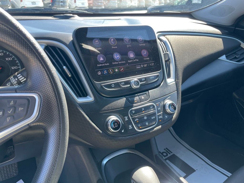 2022 Chevrolet Malibu LT - PUSH BUTTON START / APPLE CARPLAY