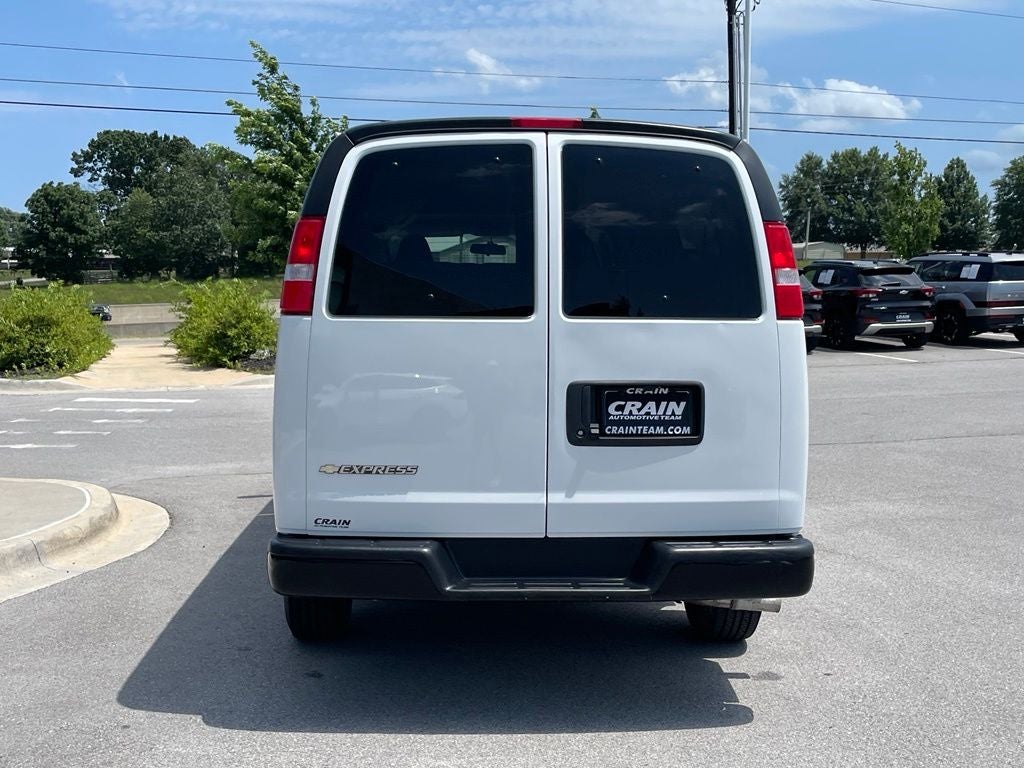 2024 Chevrolet Express 3500 LS Passenger - CARPOOL COMMANDER