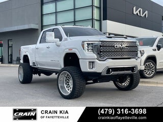 2022 GMC Sierra 2500HD Denali - 8" LIFT/ SUNDOWN AUDIO / CUSTOM HITCH