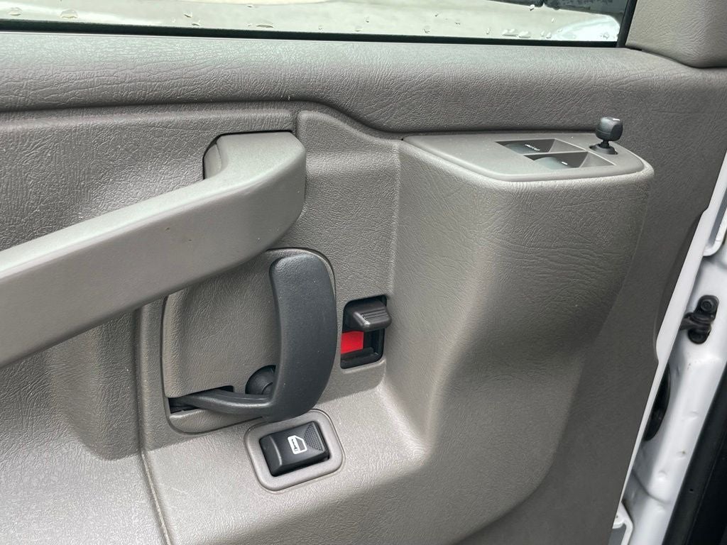 2024 GMC Savana 2500 Work Van