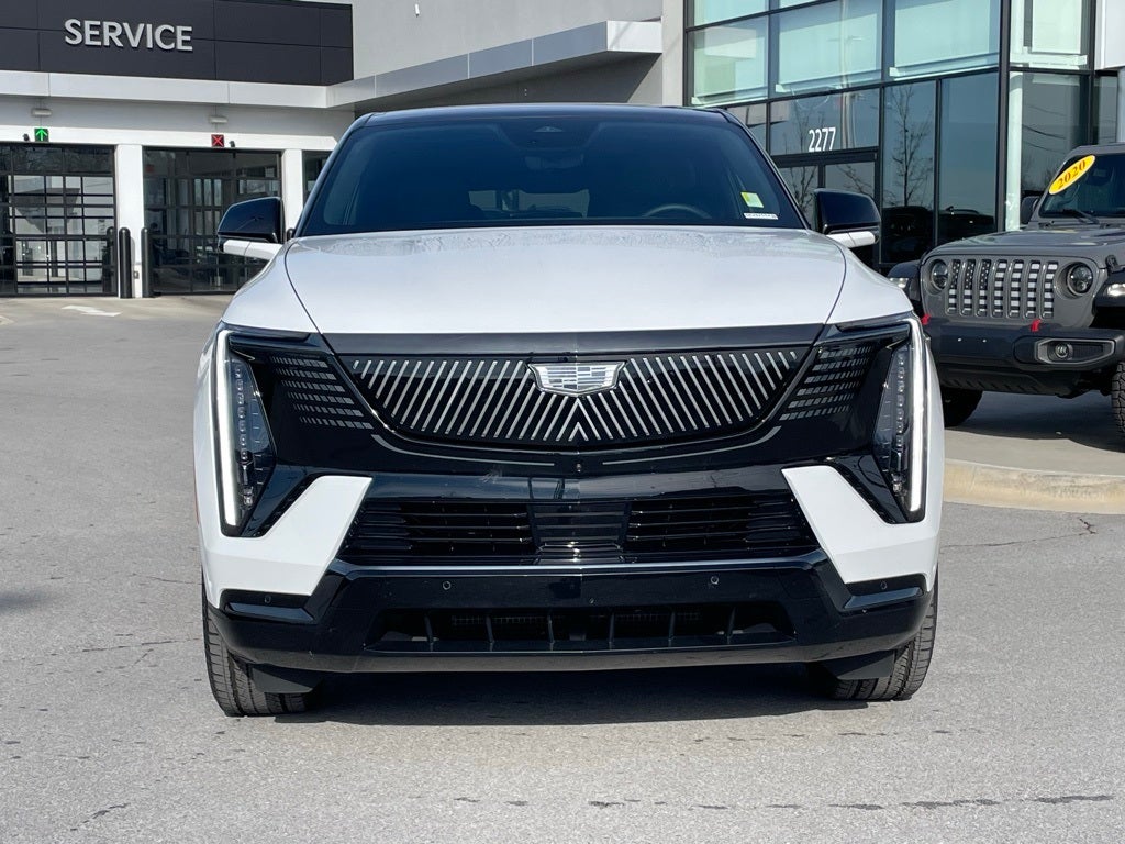 2025 Cadillac ESCALADE IQ Sport 1 - BLUECRUISE / 450 MILES PER CHARGE