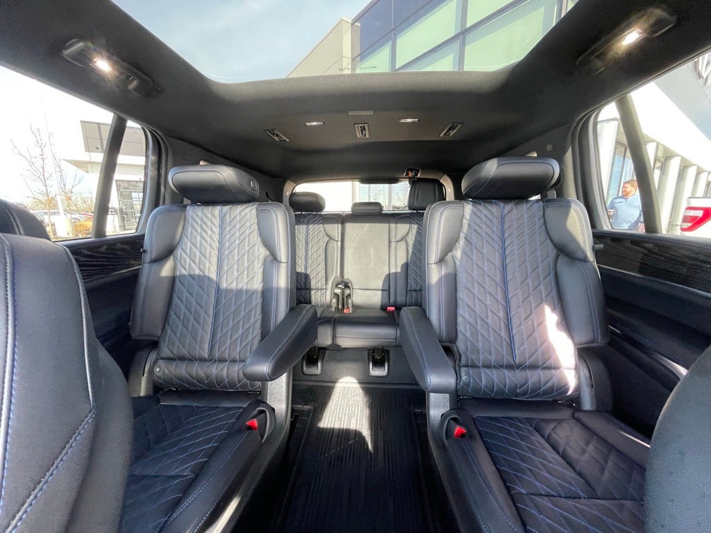 2025 Cadillac ESCALADE IQ Sport 1 - BLUECRUISE / 450 MILES PER CHARGE