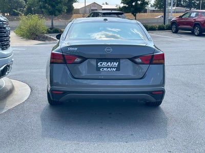 2025 Nissan Altima 2.5 SV - 39 MPG / REMOTE START