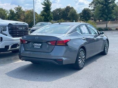 2025 Nissan Altima 2.5 SV - 39 MPG / REMOTE START