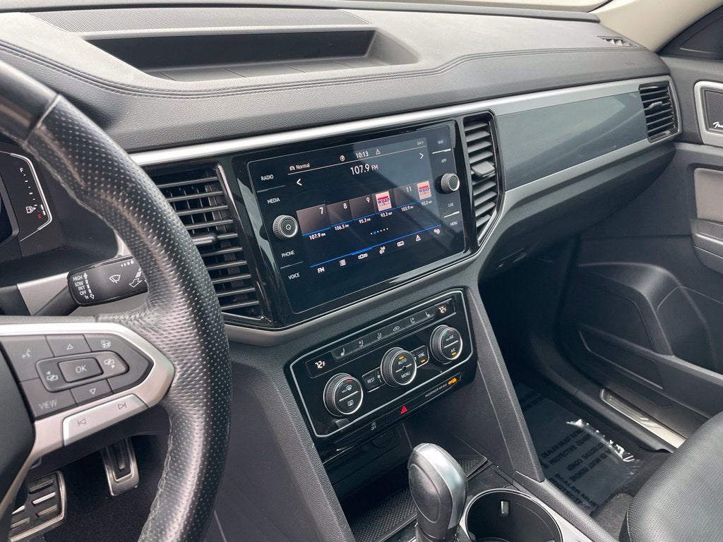 2023 Volkswagen Atlas 3.6L V6 SEL Premium R-Line - PANORAMIC MOONROOF / VENTILATED SEATS