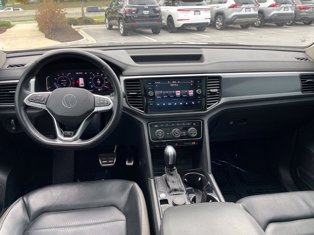 2023 Volkswagen Atlas 3.6L V6 SEL Premium R-Line - PANORAMIC MOONROOF / VENTILATED SEATS