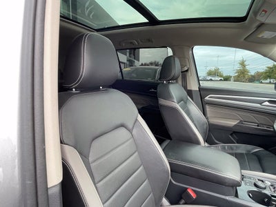 2023 Volkswagen Atlas 3.6L V6 SEL Premium R-Line - PANORAMIC MOONROOF / VENTILATED SEATS