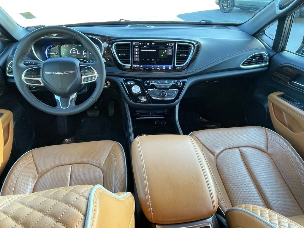 2023 Chrysler Pacifica Hybrid Pinnacle - 360 Surround–View Camera System