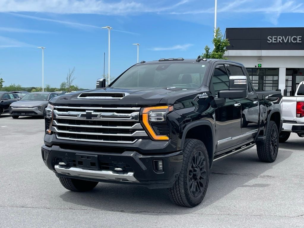2025 Chevrolet Silverado 2500HD High Country - HEAD UP DISPLAY / POWER SUNROOF