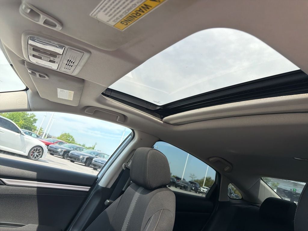 2016 Honda Civic EX - MOONROOF / PUSH BUTTON START