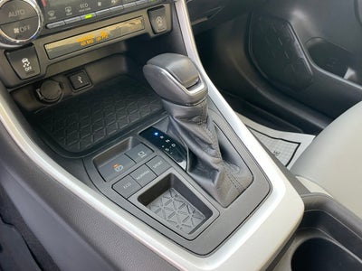 2021 Toyota RAV4 XLE Premium - PRE-COLLSION SYSTEM / AUTOMATIC HIGH BEAMS