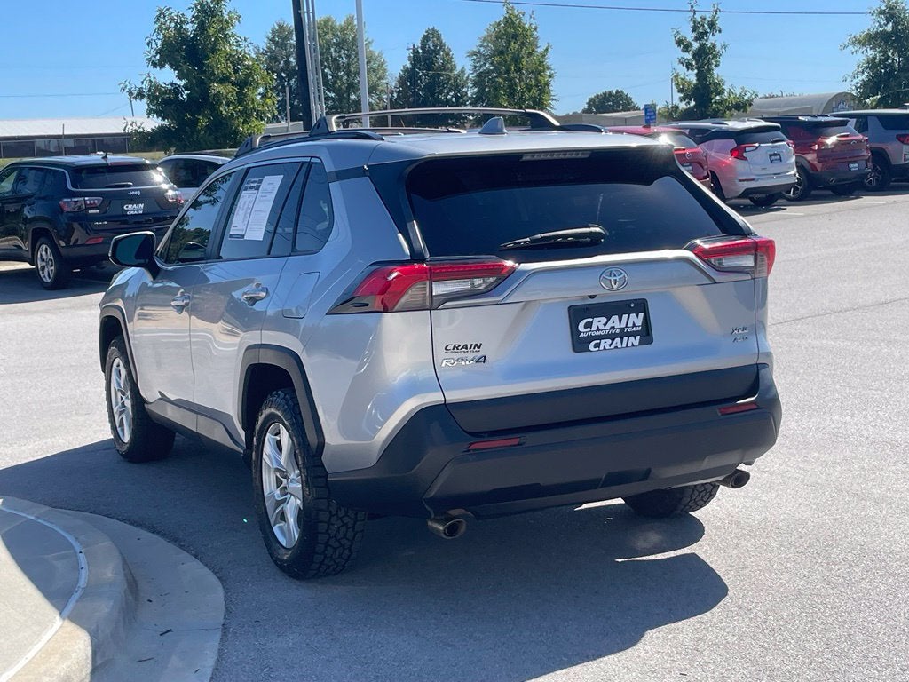 2021 Toyota RAV4 XLE - APPLE CARPLAY / AWD