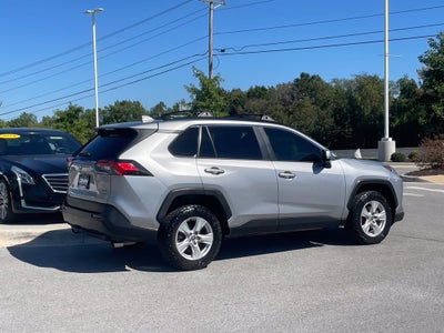 2021 Toyota RAV4 XLE - APPLE CARPLAY / AWD