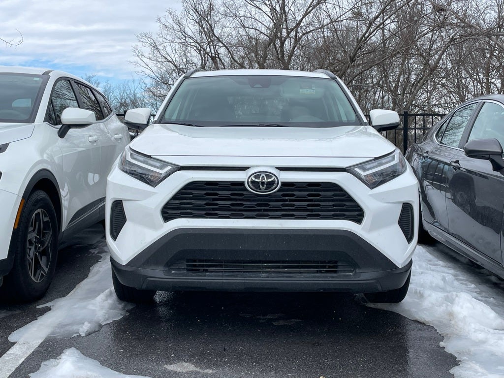 Used 2024 Toyota RAV4 XLE with VIN 2T3W1RFV6RW324562 for sale in Northfield, Minnesota