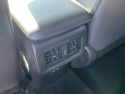 2024 Toyota RAV4 XLE - BLIND SPOT MONITOR / 7 INCH DISPLAY