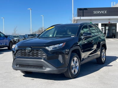 2024 Toyota RAV4 XLE - BLIND SPOT MONITOR / 7 INCH DISPLAY