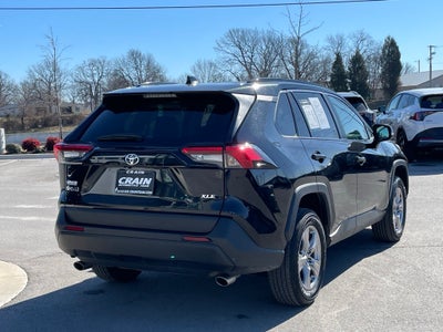 2024 Toyota RAV4 XLE - BLIND SPOT MONITOR / 7 INCH DISPLAY
