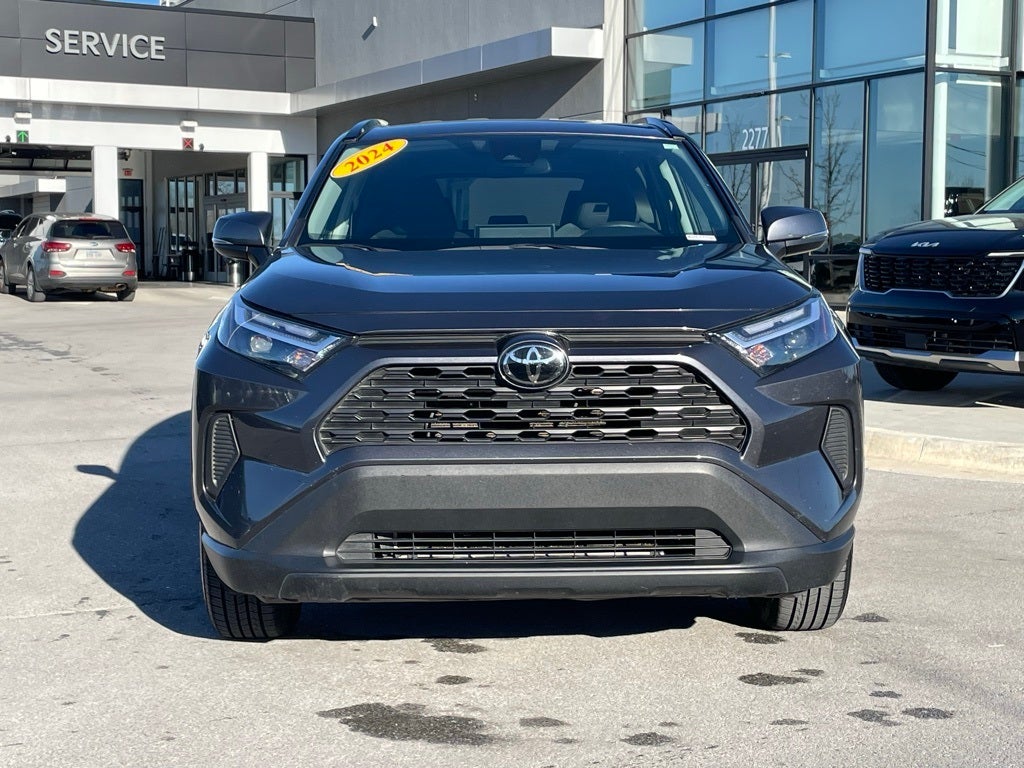 2024 Toyota RAV4 XLE - WIRELESS CARPLAY / LANE DEPARTURE ALERT