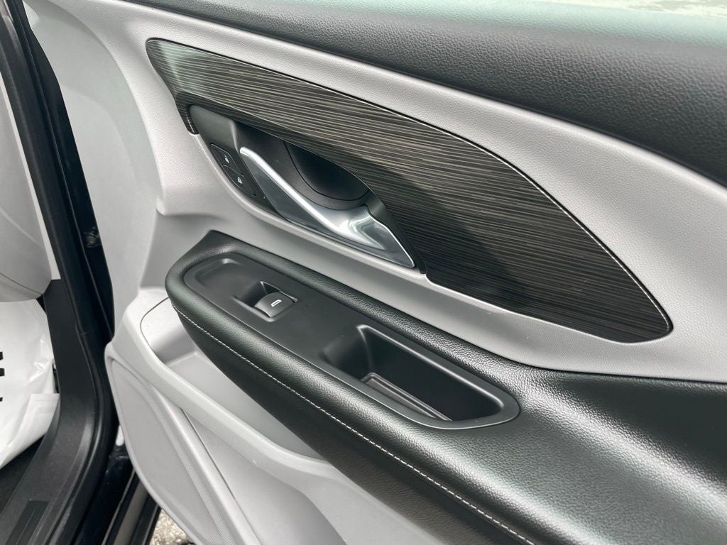 2024 GMC Terrain SLE - LANE KEEP ASSIST / APPLE CARPLAY