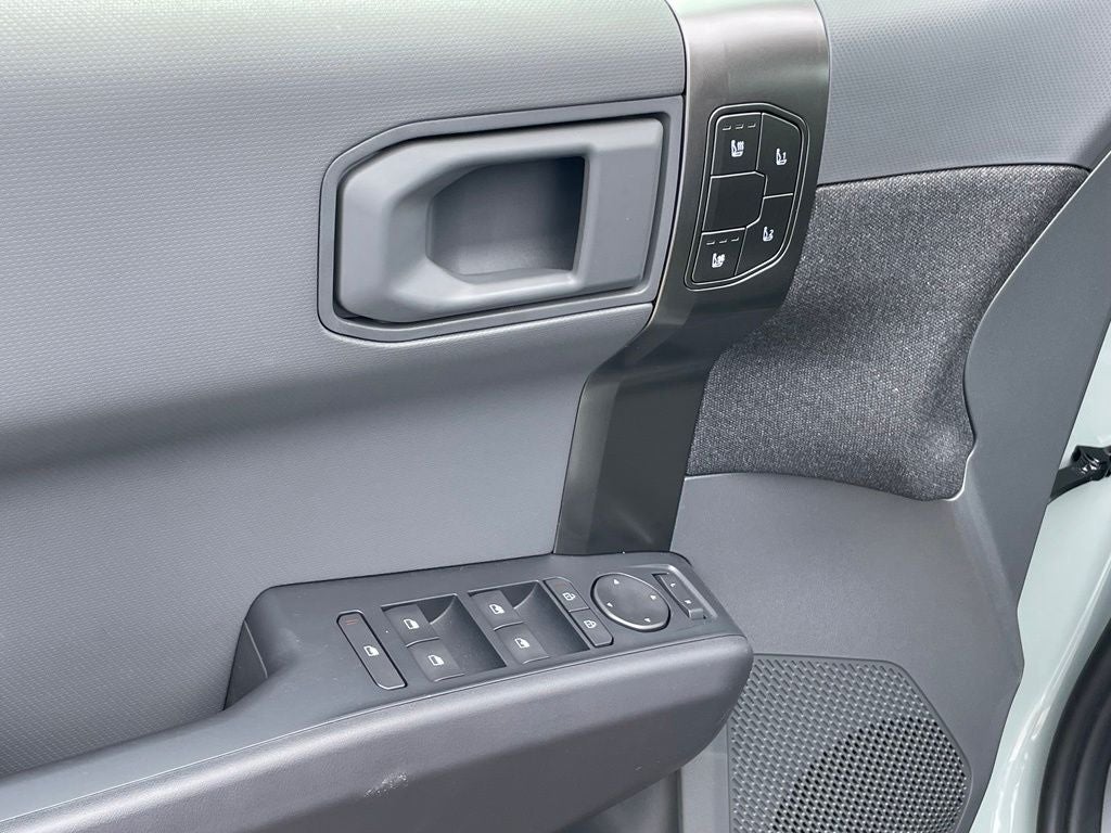 2027 Kia EV3 Base