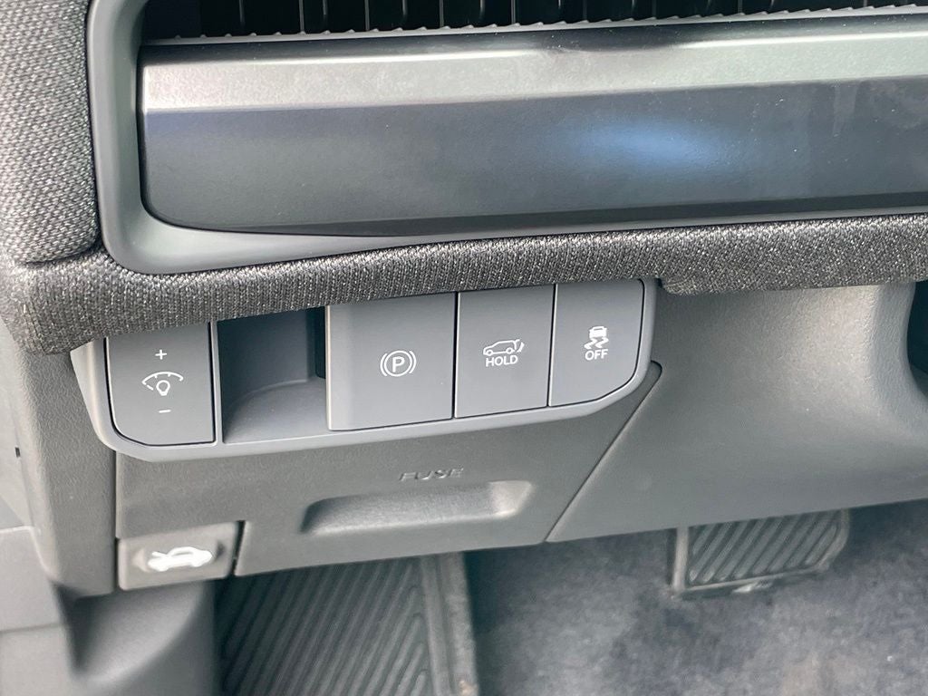 2027 Kia EV3 Base
