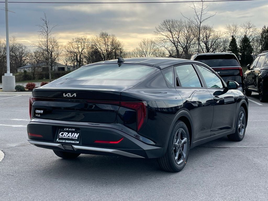 2026 Kia K4 LXS