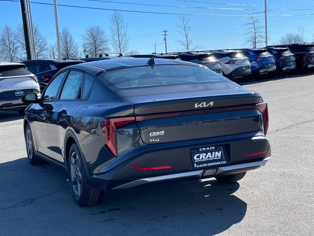 2026 Kia K4 LXS