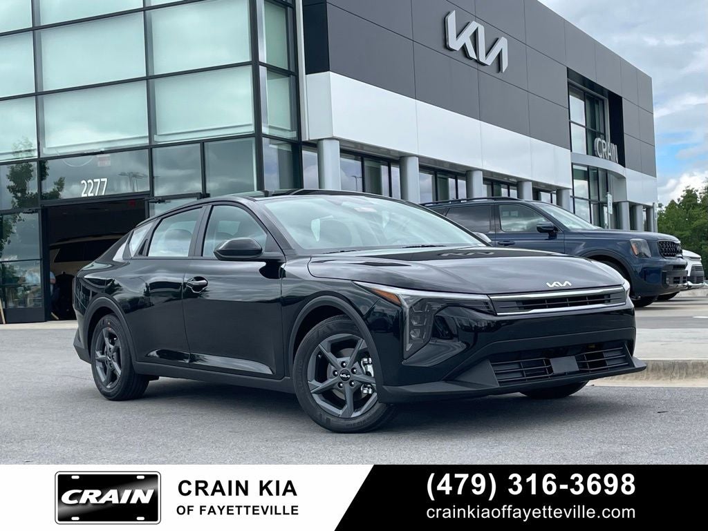 2026 Kia K4 LXS AT's photo