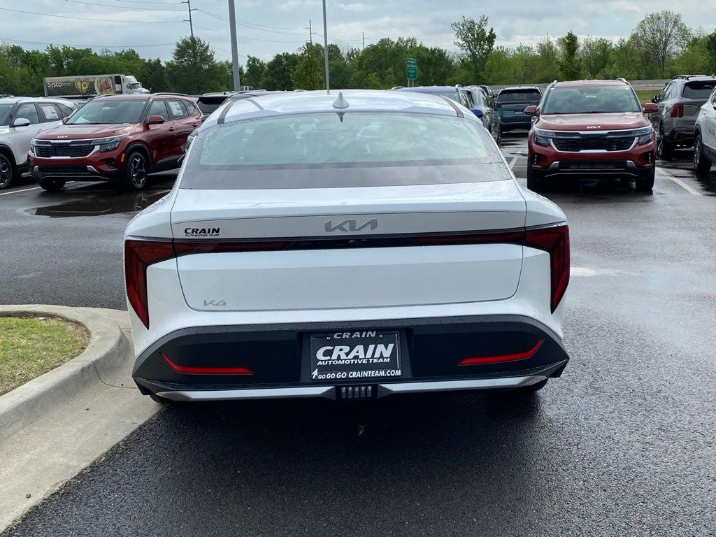 2026 Kia K4 LXS
