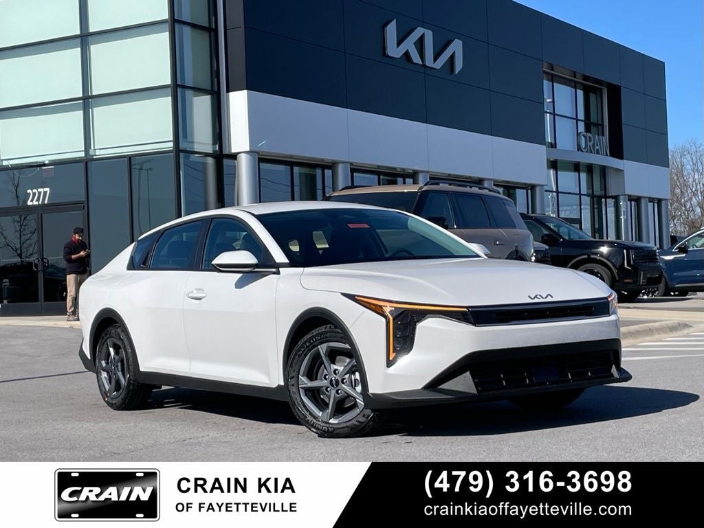 2026 Kia K4 LXS
