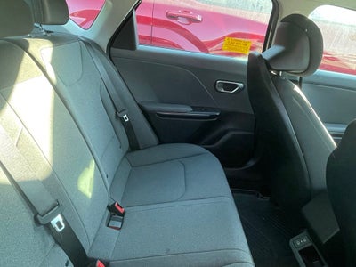 2025 Kia K4 LXS - KIA CERTIFIED / 39 MPG HWY
