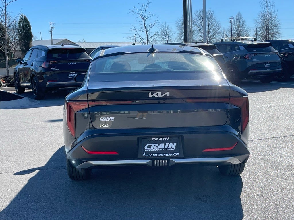 2026 Kia K4 LXS