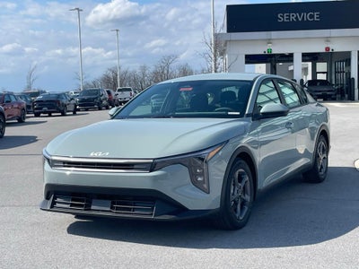 2026 Kia K4 LXS