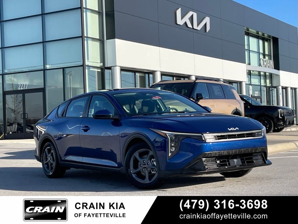 2025 Kia K4 LXS
