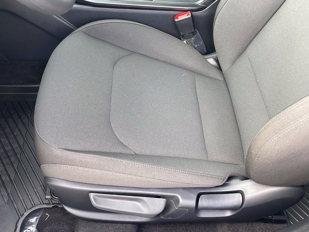 2027 Kia K4 LXS
