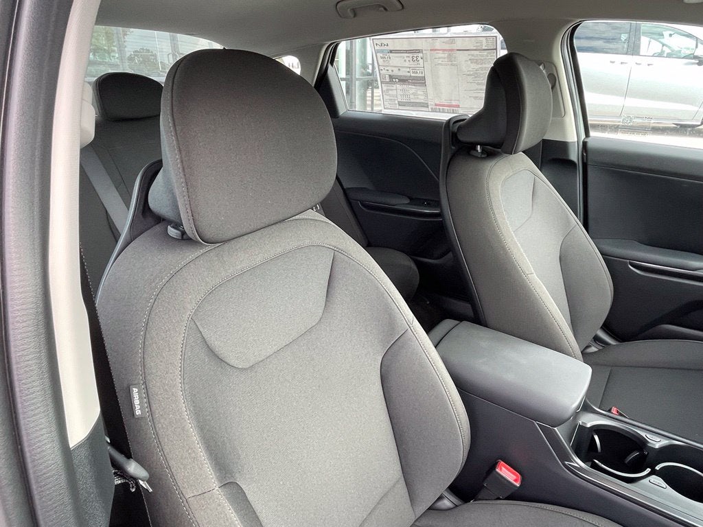 2027 Kia K4 LXS