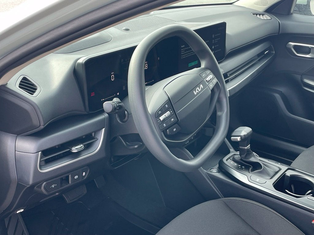 2027 Kia K4 LXS